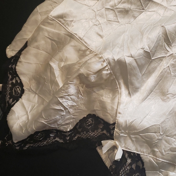 TODAY⚡️Cacique nighty sz 14/16 see measurements - Picture 3 of 5